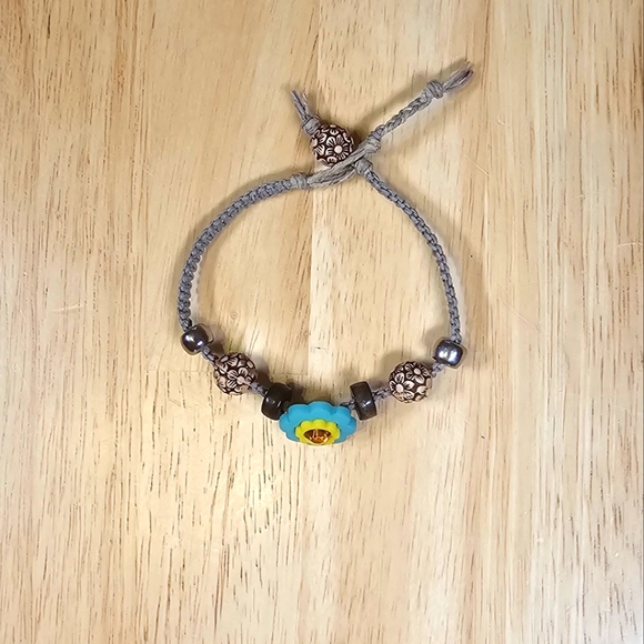 Floral Boho Bracelet - Picture 3 of 6